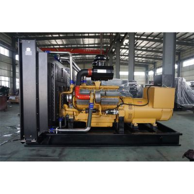 1000kw乾能柴油發(fā)電機組-乾能12缸柴油機QN32H1340柴油發(fā)電機組,缸徑/行程：138/168mm,柴油發(fā)電機組水冷發(fā)動(dòng)機功率1120KW,柴油發(fā)電機組配套馬拉松斯坦福發(fā)電機。廠(chǎng)價(jià)直銷(xiāo)歡迎選購：13773399855。
