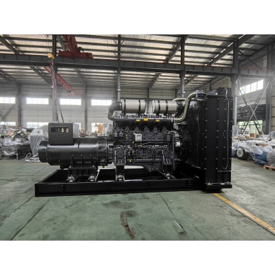 1000kw上柴股份柴油發(fā)電機組-上柴動(dòng)力6缸柴油機6WTAA35-G311柴油發(fā)電機組,缸徑/行程：186/215mm,柴油發(fā)電機組水冷發(fā)動(dòng)機功率1230KW,柴油發(fā)電機組配套馬拉松斯坦福發(fā)電機。廠(chǎng)價(jià)直銷(xiāo)歡迎選購：13773399855。